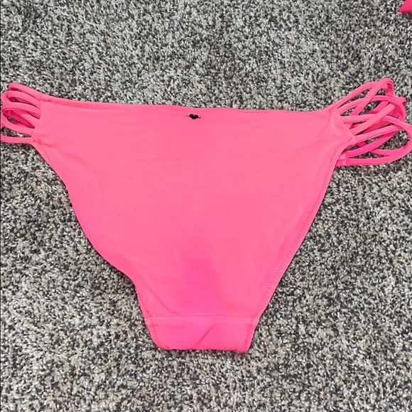 Bikini bottom - Picture 3 of 5